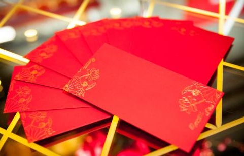孩過(guò)年收兩萬(wàn)紅包秒殺父母年終獎(jiǎng)，孩子紅包你會(huì)怎么處理？——安穎心理蔡宋華接受惠州電視臺(tái)采訪(fǎng)